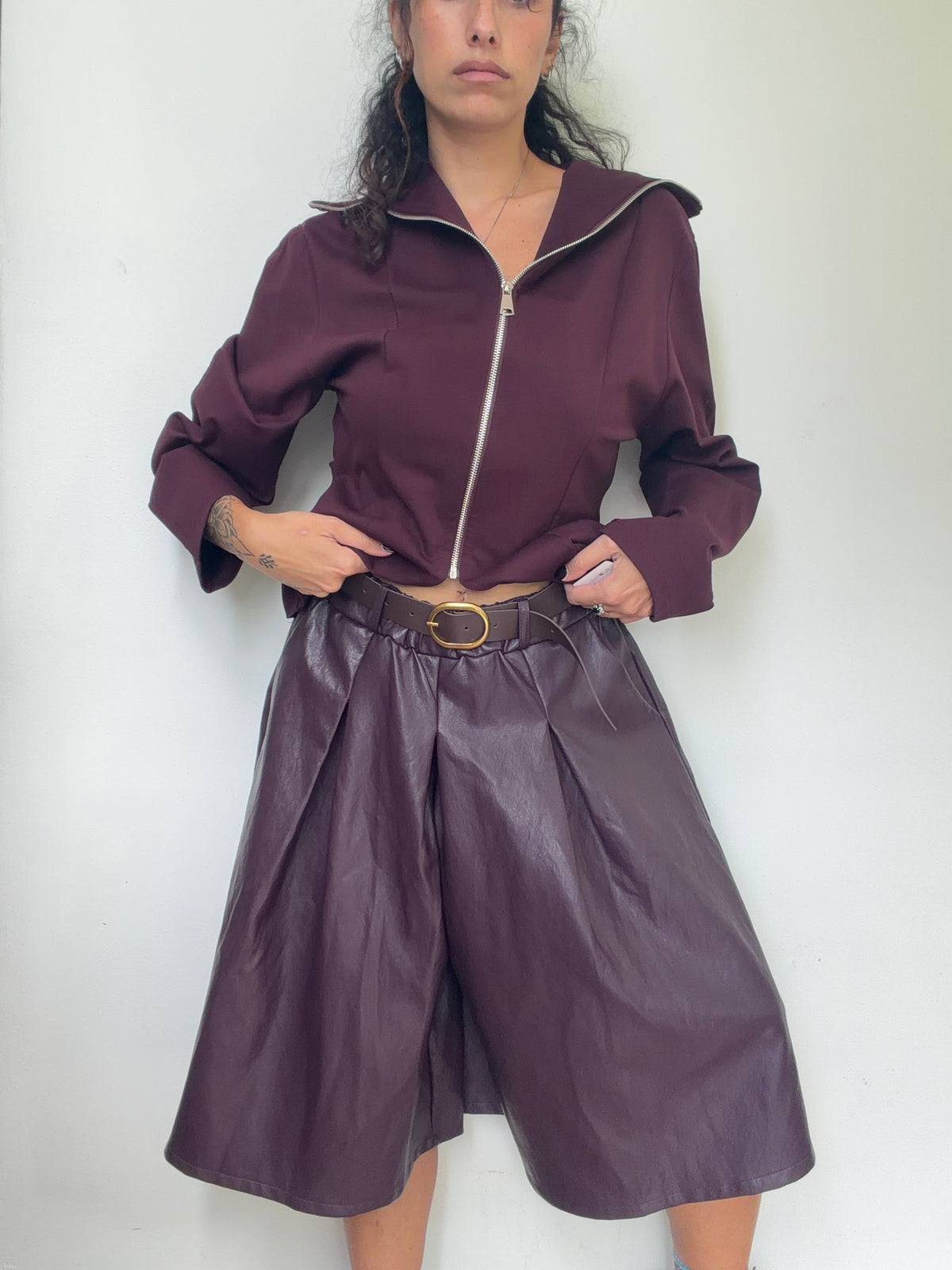 Bermuda Bordeaux pelle
