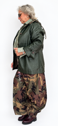 Pantalone over militare