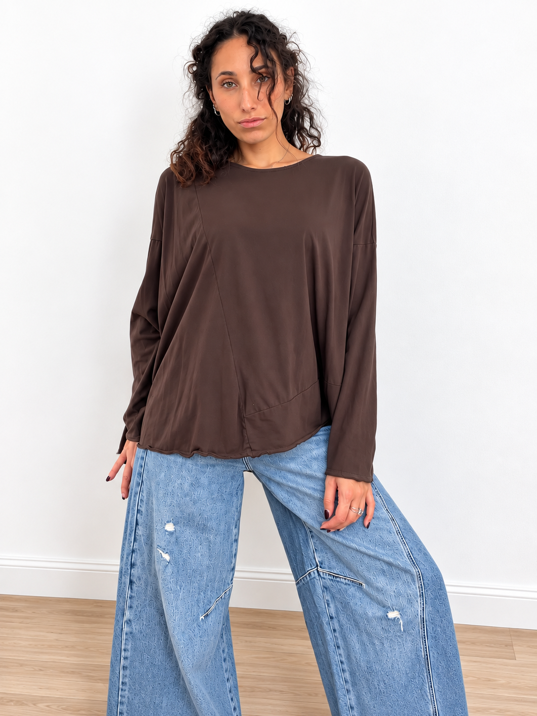 Maglia asimmetrica