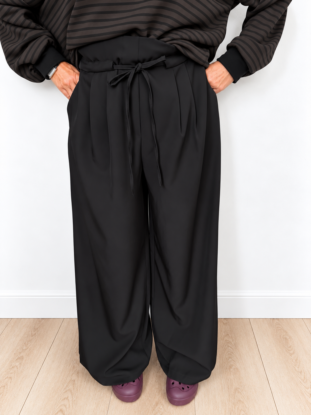 Pantaloni laccio